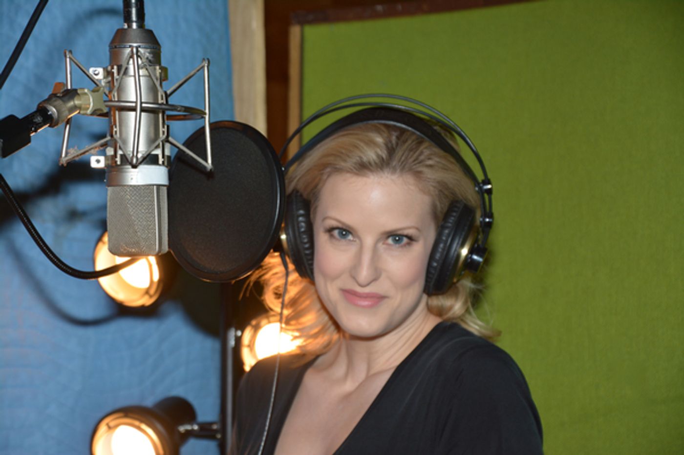 Exclusive Photo Coverage: WAR PAINT Cast Can't Wait for Christmas on This Edition of Carols For A Cure!  Image