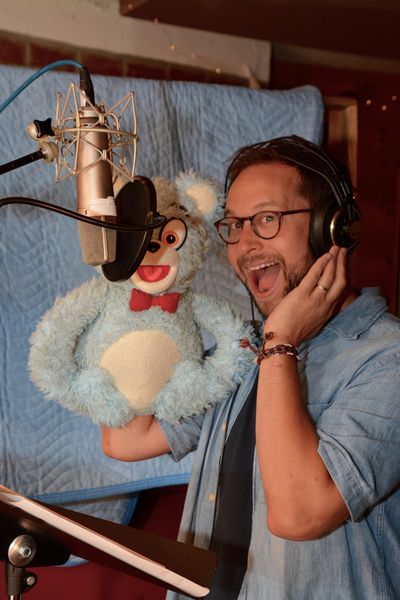 Bad Idea Bear and Jed Resnick Photo
