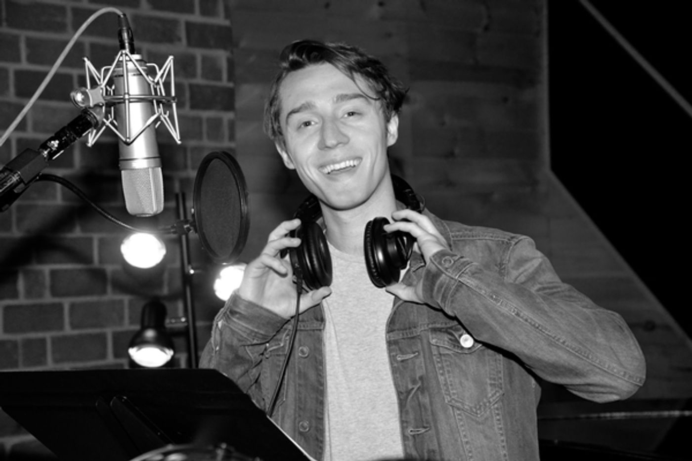 Exclusive Photo Coverage: DEAR EVAN HANSEN Gets Festive with Carols For A Cure!  Image