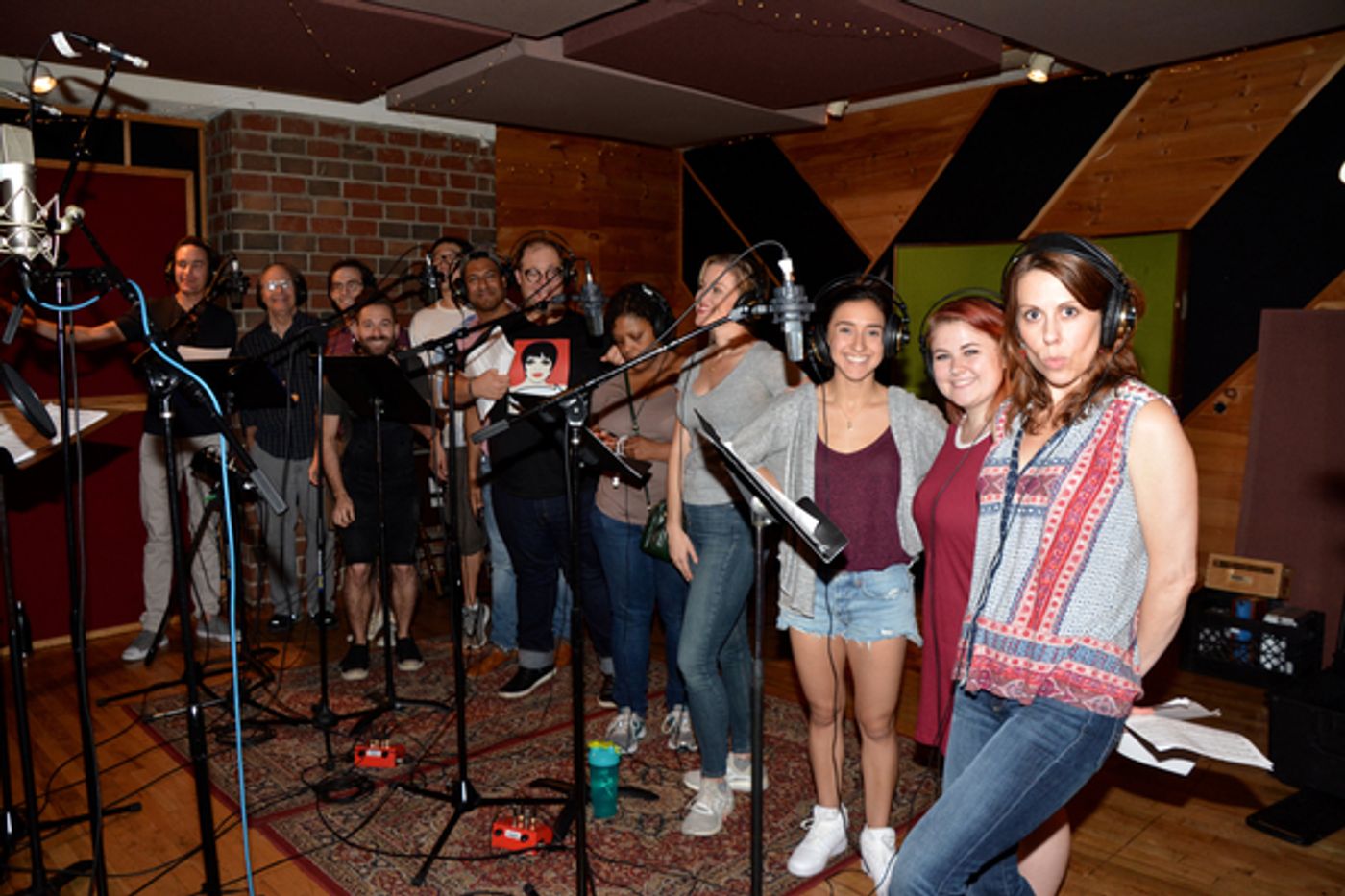 Exclusive Photo Coverage: GROUNDHOG DAY Cast Heads Back to  Punx, PA for Carols For A Cure!  Image