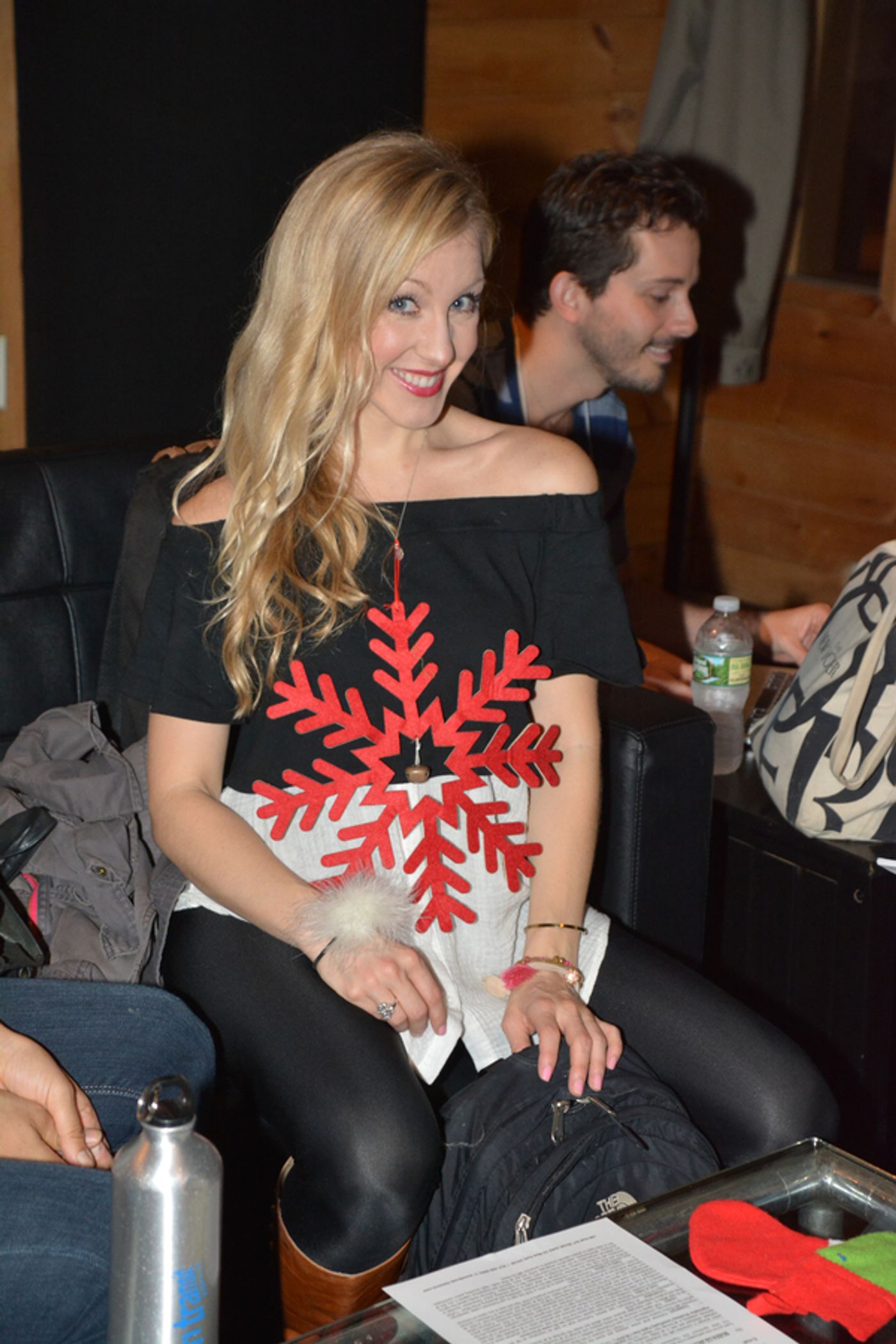 Exclusive Photo Coverage: WICKED Brings Tiding of Comfort and Joy for Carols For A Cure!  Image