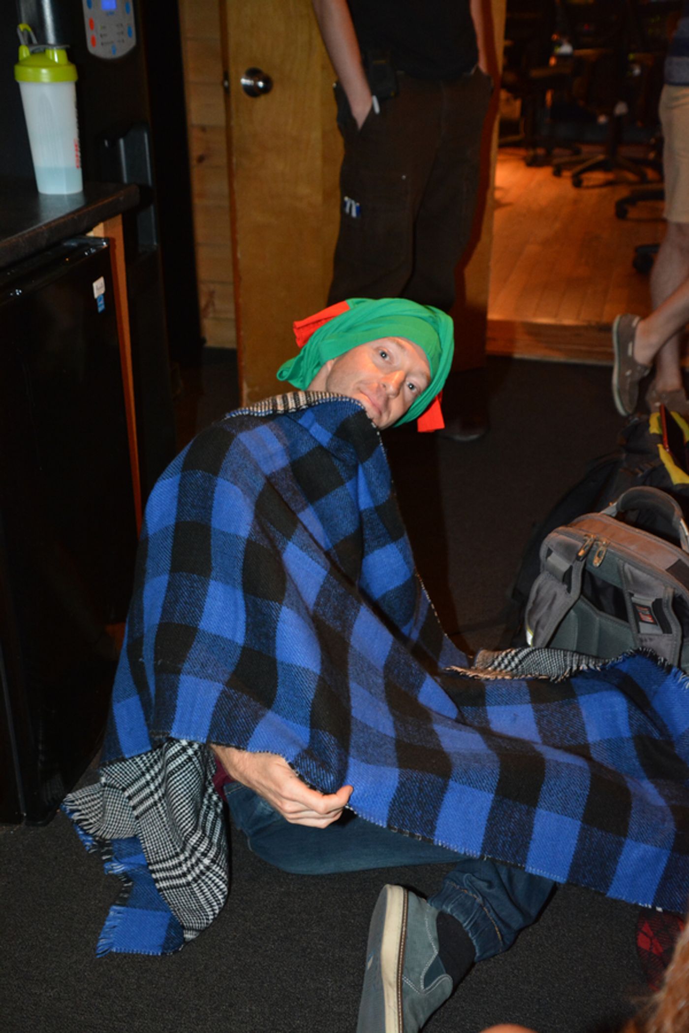 Exclusive Photo Coverage: WICKED Brings Tiding of Comfort and Joy for Carols For A Cure!  Image