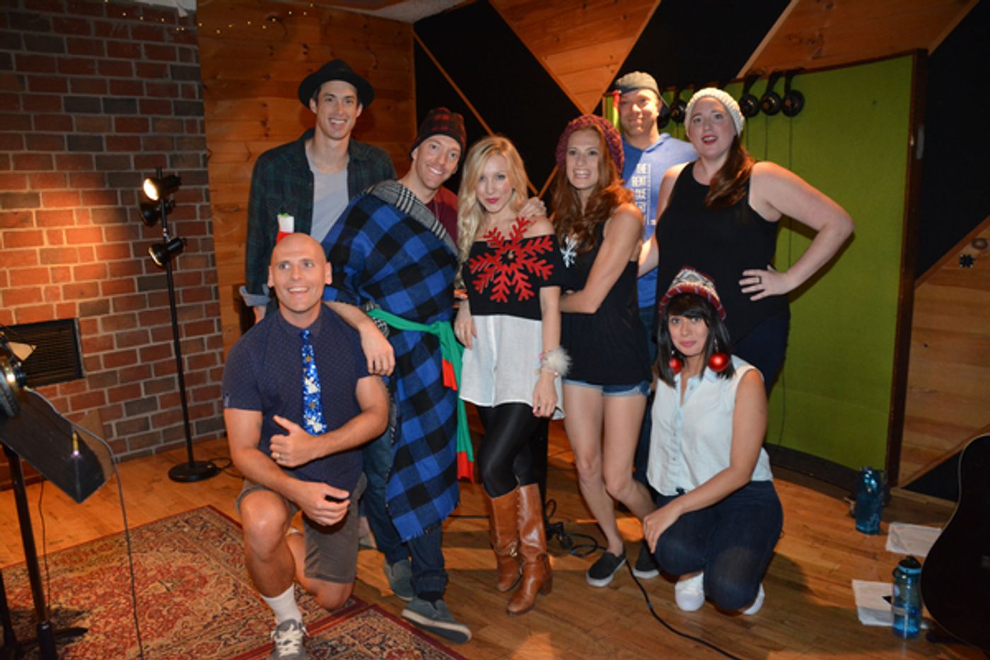 Exclusive Photo Coverage: WICKED Brings Tiding of Comfort and Joy for Carols For A Cure!  Image