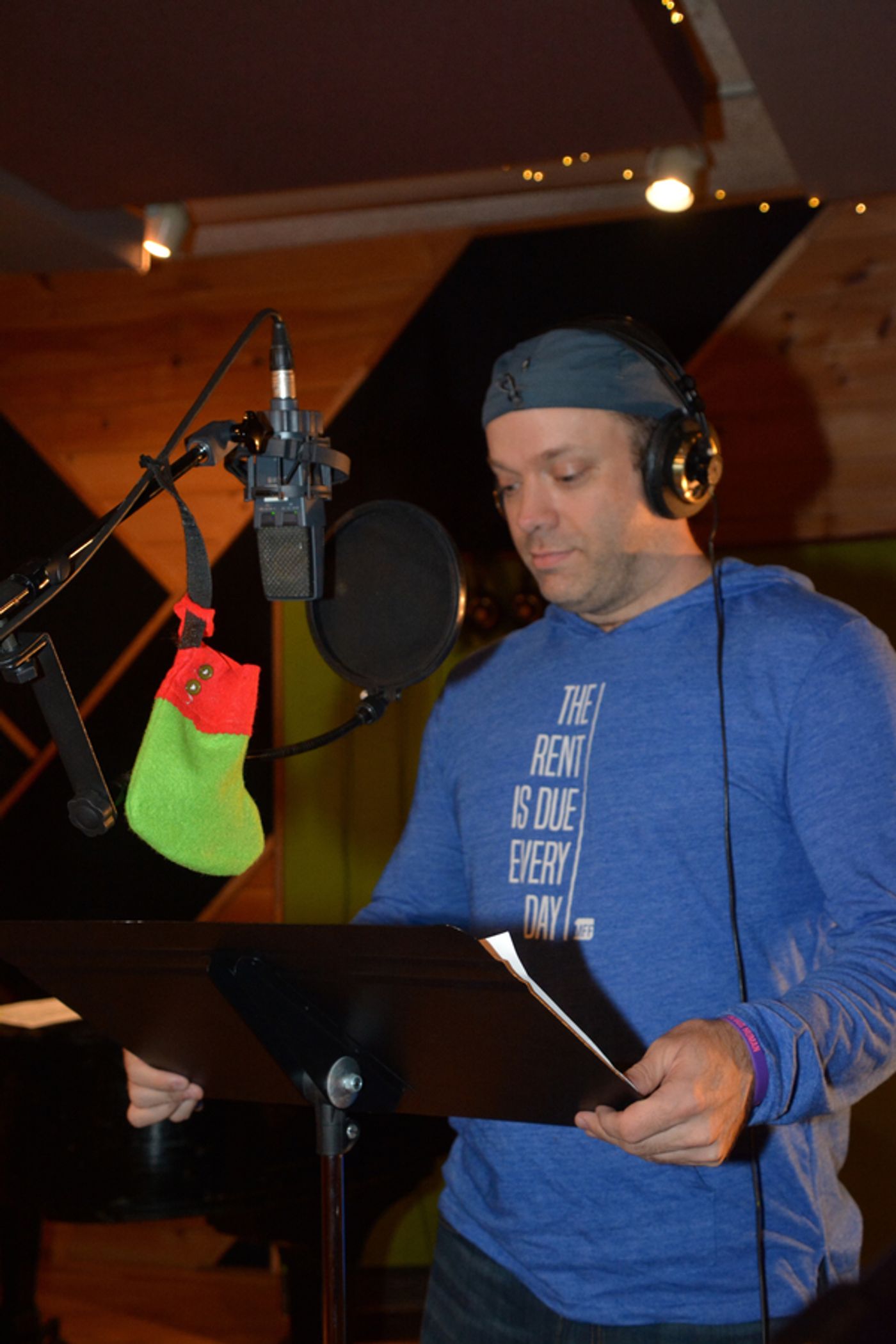 Exclusive Photo Coverage: WICKED Brings Tiding of Comfort and Joy for Carols For A Cure!  Image