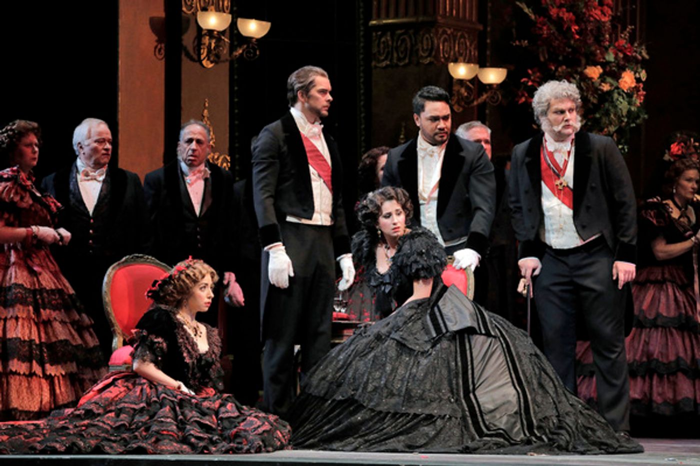 Photo Flash: San Francisco Opera Mounts LA TRAVIATA  Image