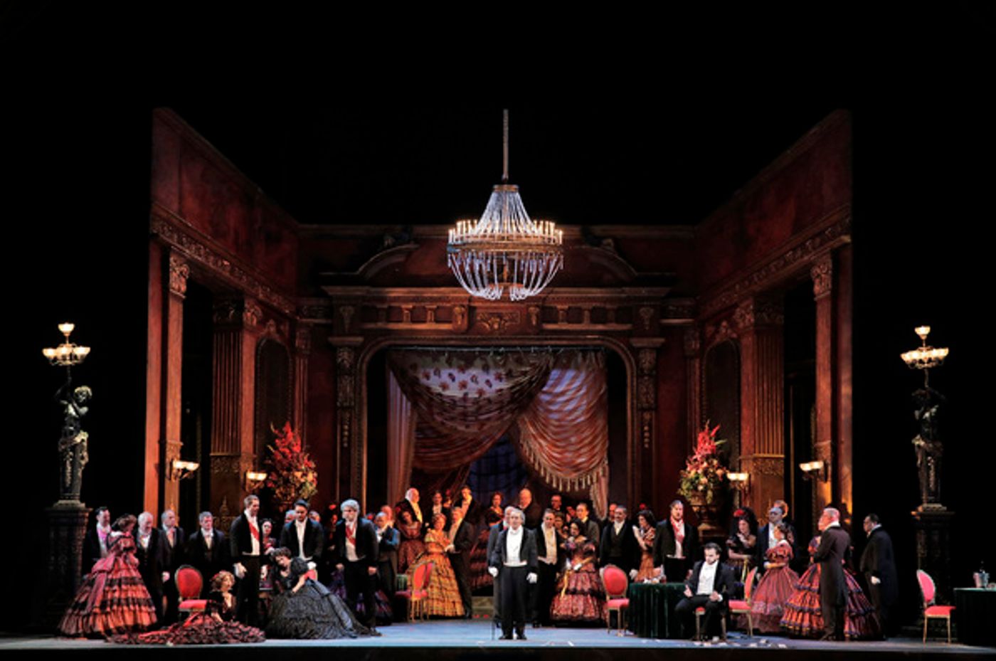Photo Flash: San Francisco Opera Mounts LA TRAVIATA  Image