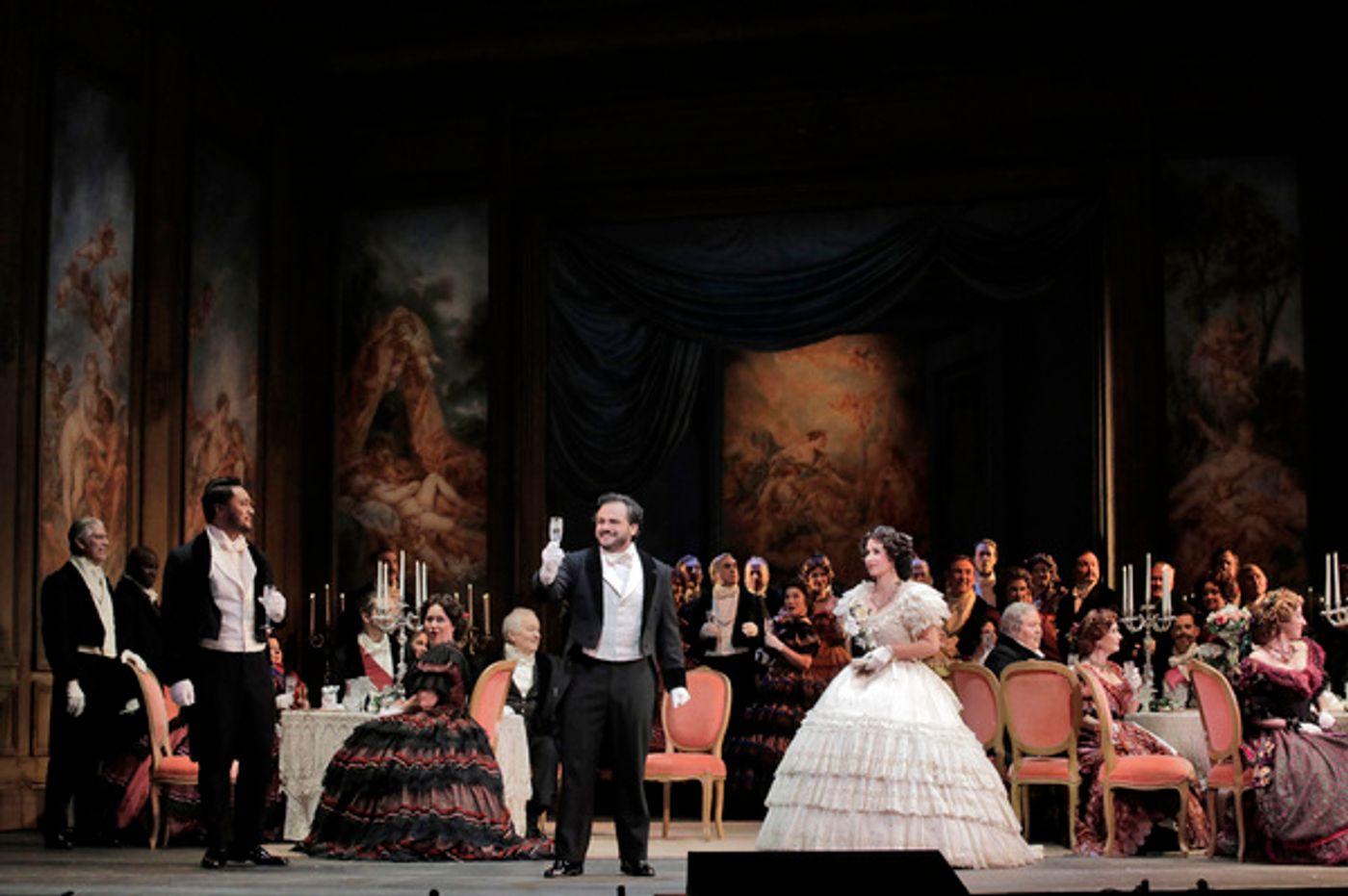 Photo Flash: San Francisco Opera Mounts LA TRAVIATA  Image