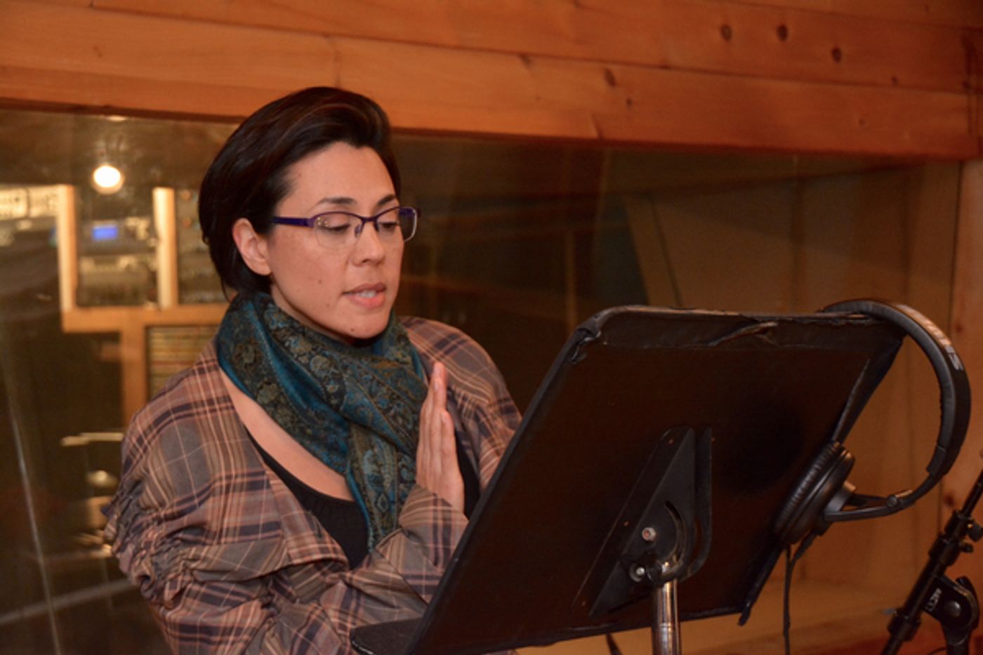 Exclusive Photo Coverage: Cast of PHANTOM OF THE OPERA Sings the Music of the Night for Carols For A Cure  Image