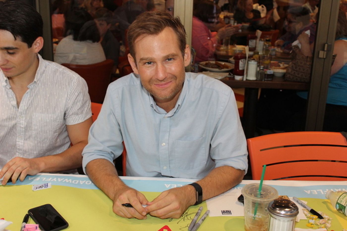 Photo Coverage: Meet the Celebrities at the 2017 BC/EFA Flea Market Autograph Table!  Image