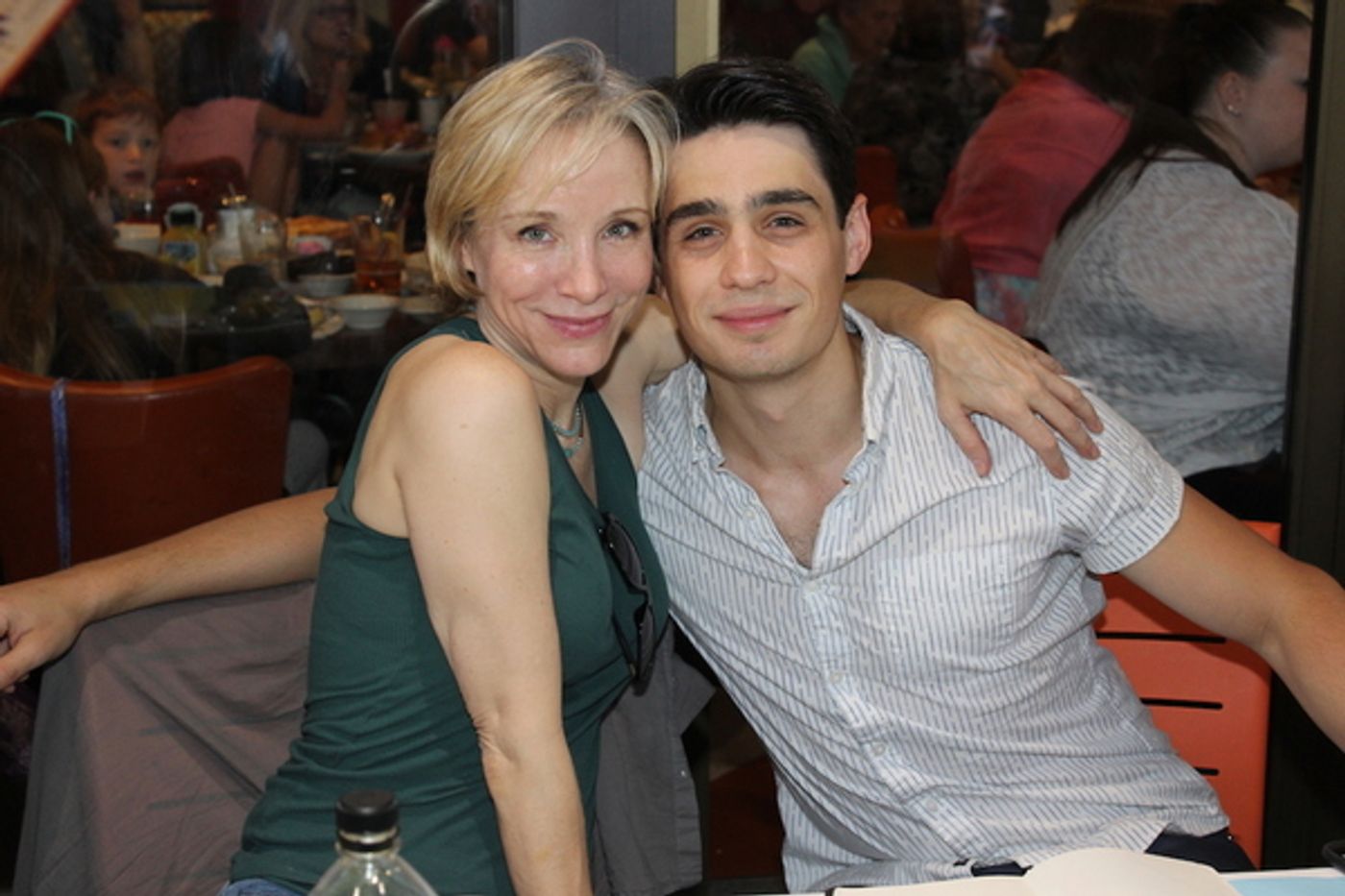 Photo Coverage: Meet the Celebrities at the 2017 BC/EFA Flea Market Autograph Table!  Image