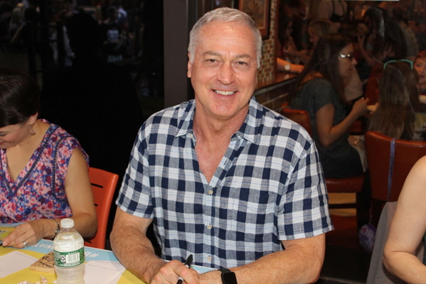 Photo Coverage: Meet the Celebrities at the 2017 BC/EFA Flea Market Autograph Table!  Image