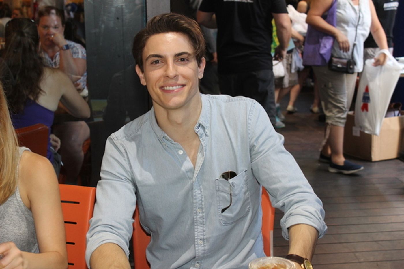 Photo Coverage: Meet the Celebrities at the 2017 BC/EFA Flea Market Autograph Table!  Image