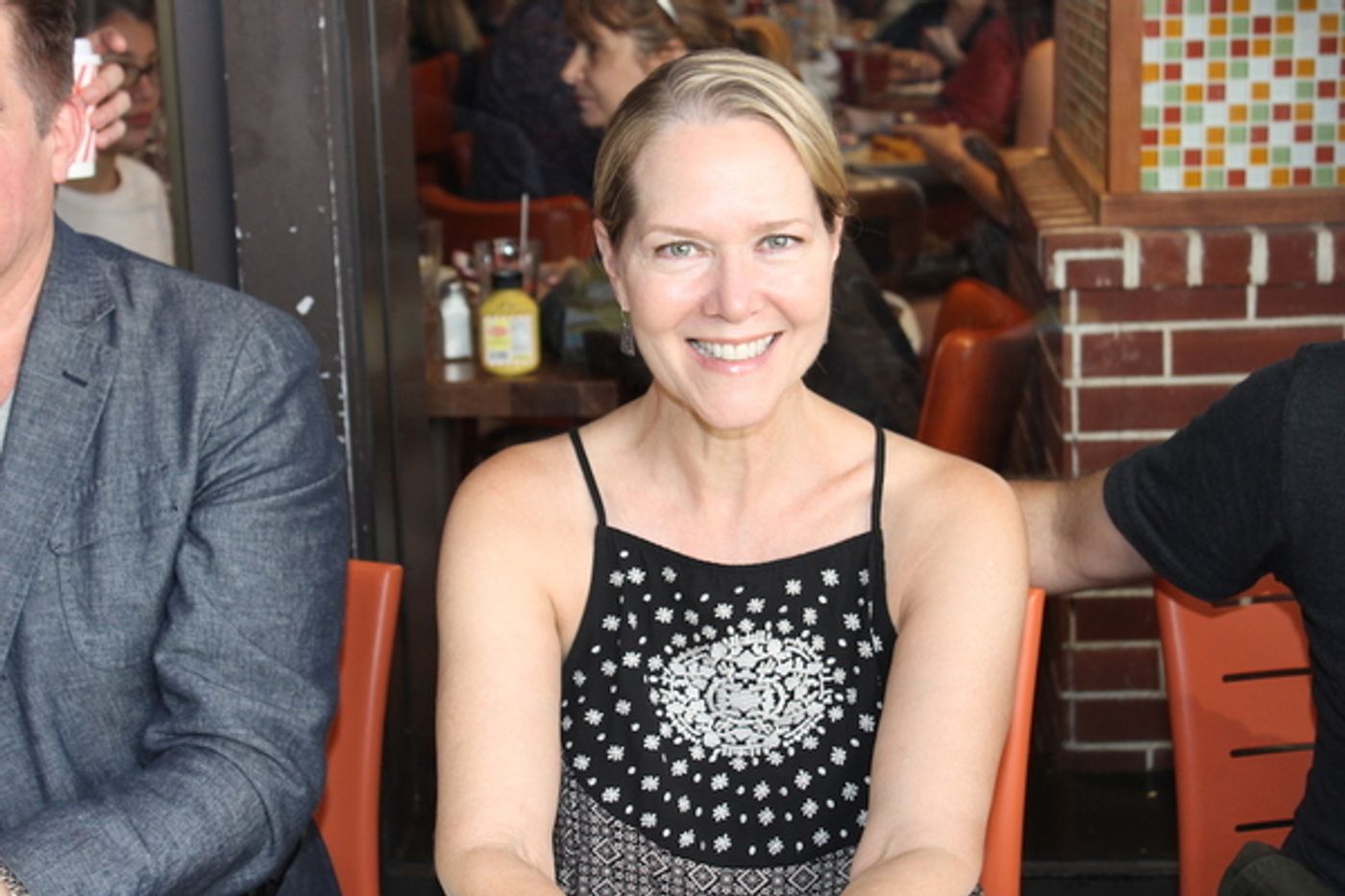 Photo Coverage: Meet the Celebrities at the 2017 BC/EFA Flea Market Autograph Table!  Image