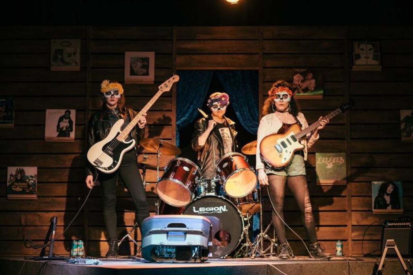 Review: Forward Flux's Double Feature, Pt. 1: LAS MARIPOSAS Y LOS MUERTOS Calls Out Cultural Appropriation in Modern Music  Image