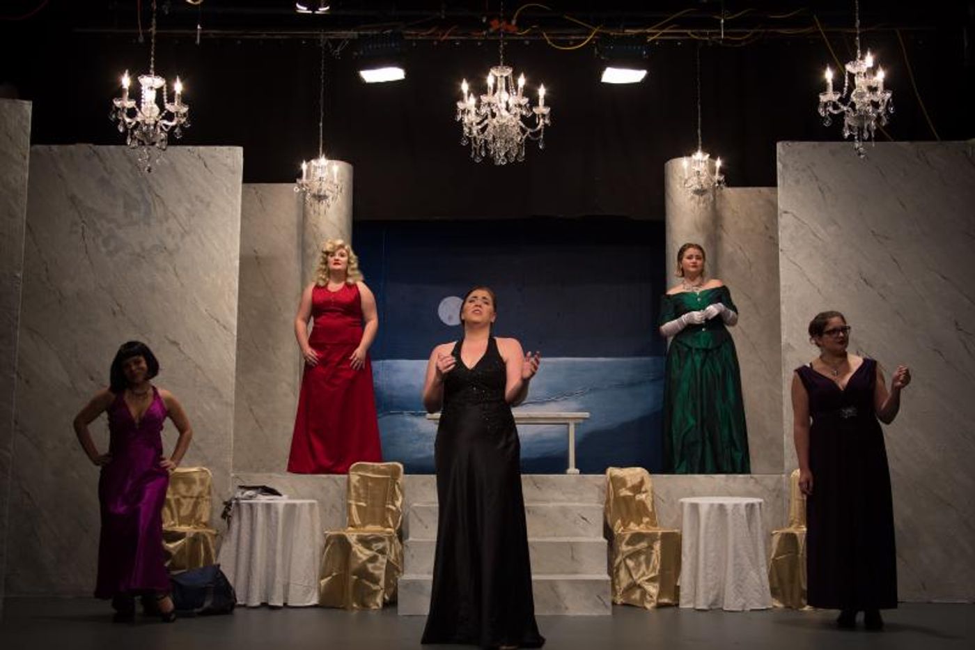 Review: DIRTY ROTTEN SCOUNDRELS at Oyster Mill Playhouse  Image