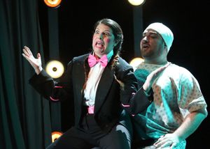 Jess Andra and Jared Hagan @ BroadwayWorld Jess Andra and Jared Hagan Photo