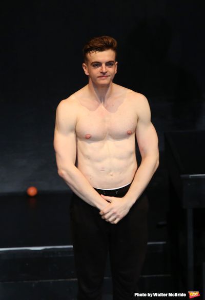 Jonno Davies Photo