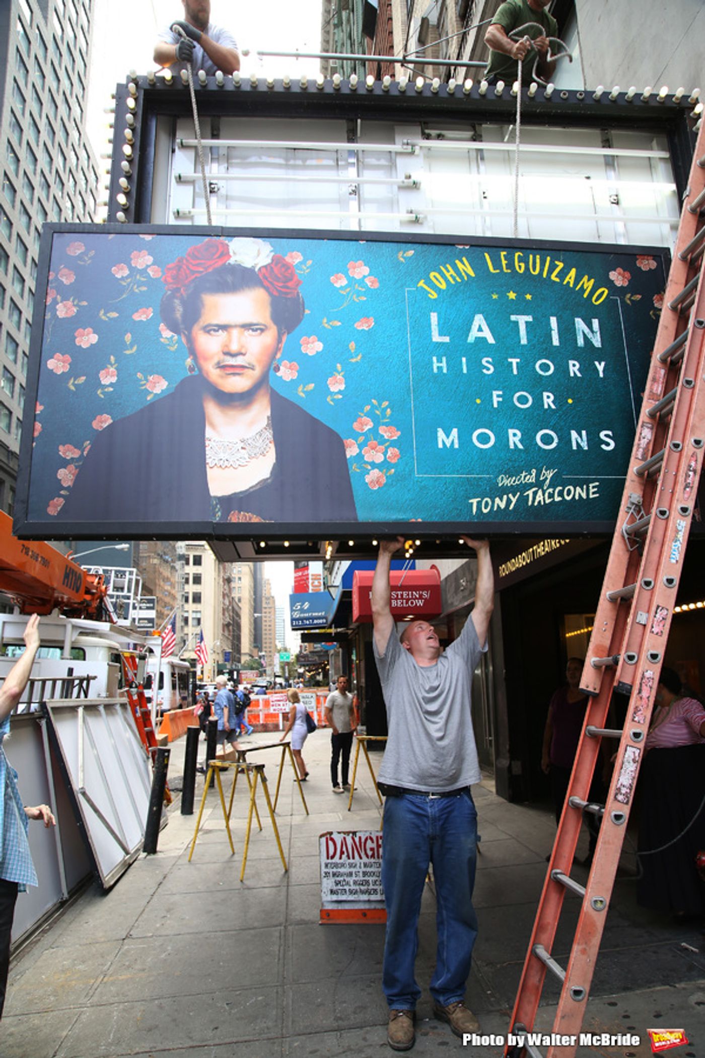 Photo Coverage: John Leguizamo Unveils LATIN HISTORY FOR MORONS Marquee  Image