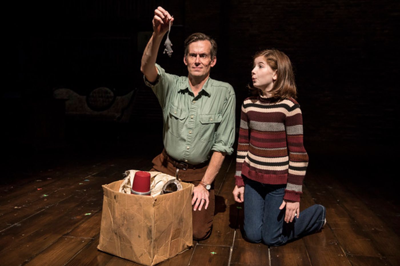 Photo Flash: First Look at FUN HOME at Victory Gardens  Image