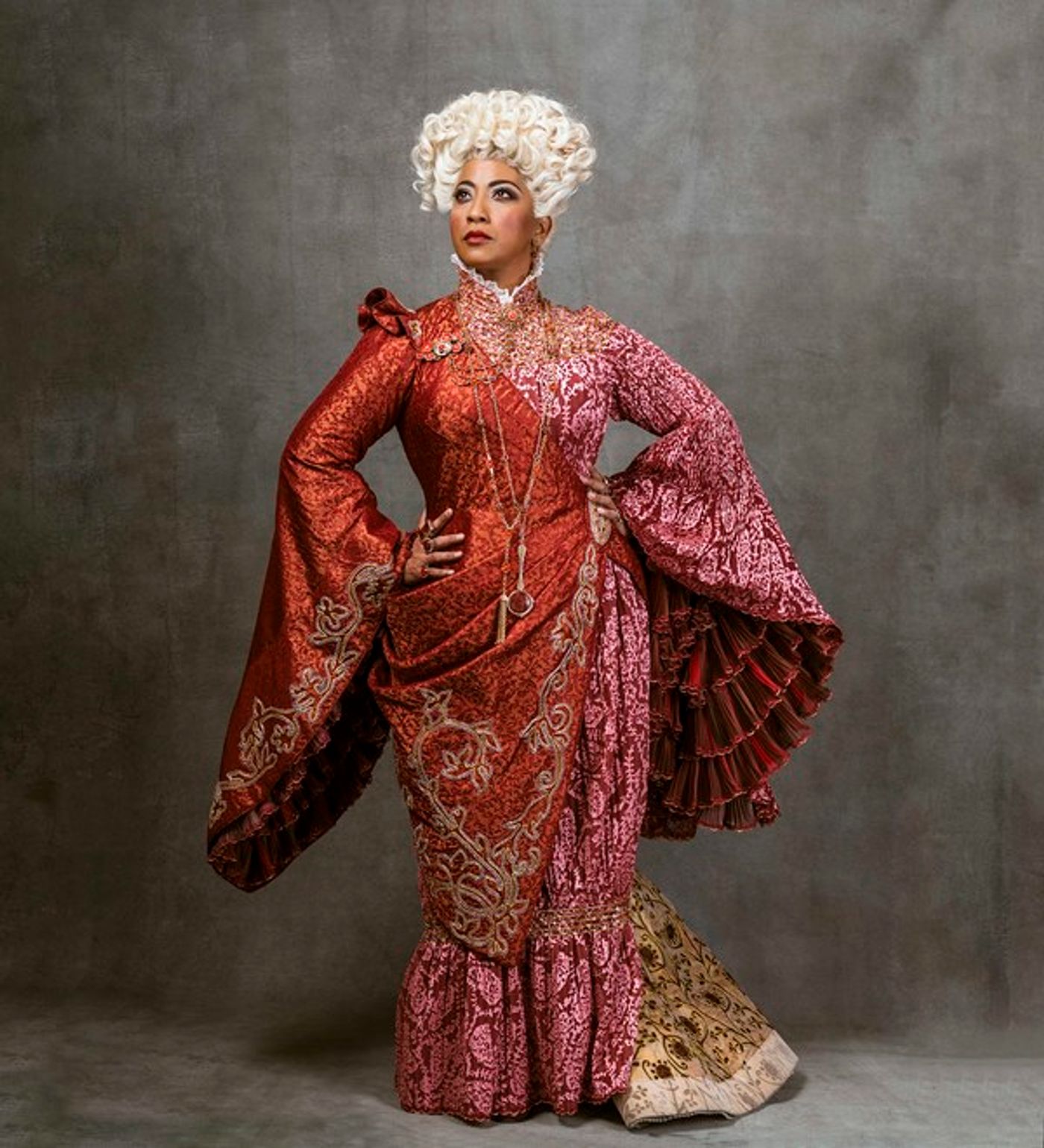 Photo Flash: WICKED Flies into its 12th Year with Brand New Portrait Photos  Image