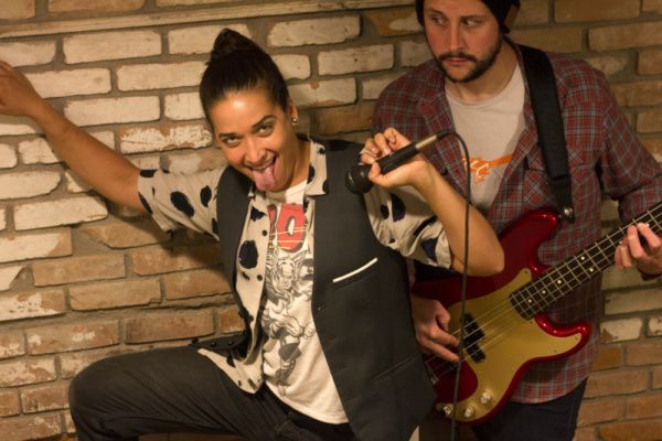 Aila Peck & Thom Dunn Photo