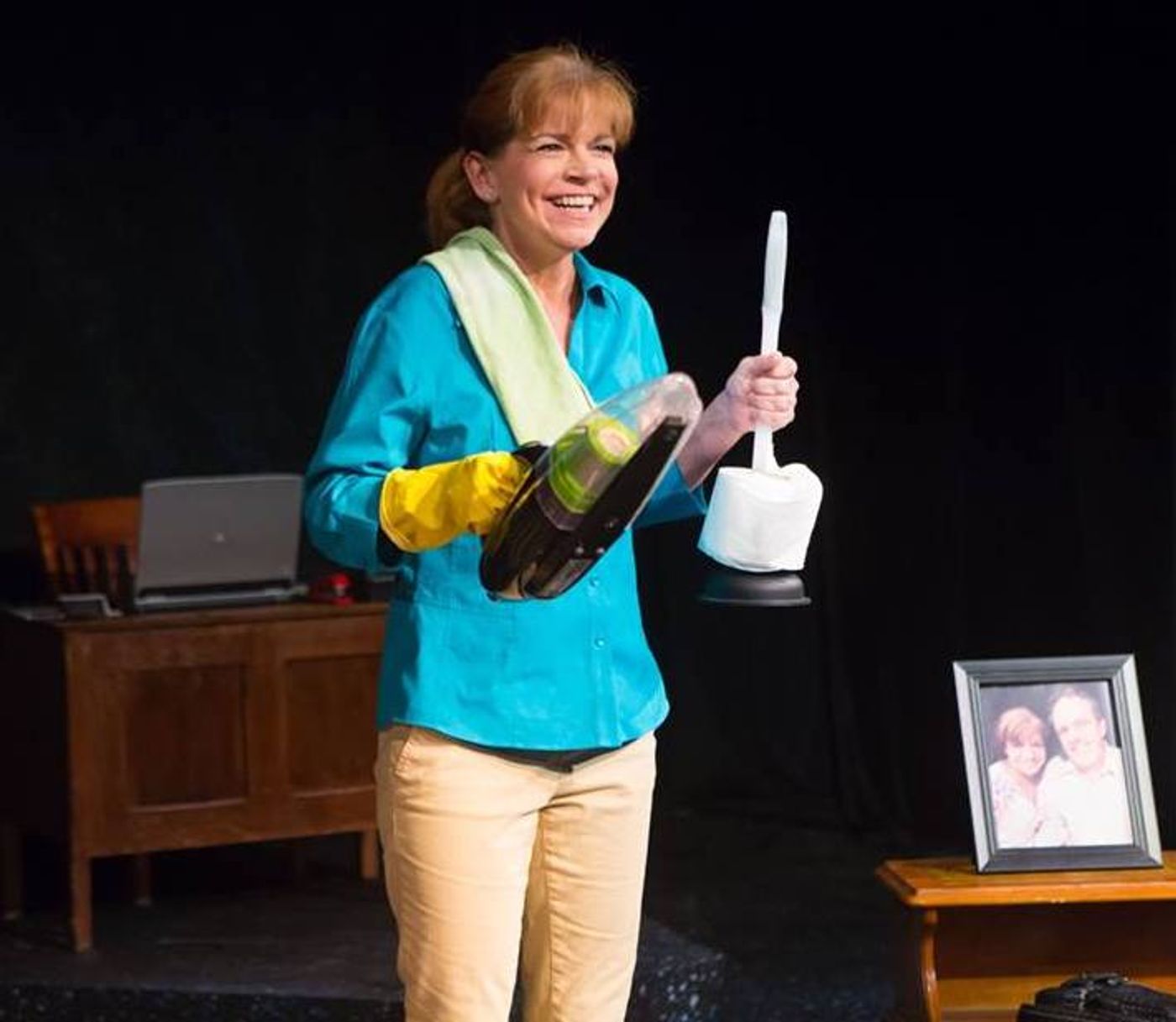 Review: It is Fun Riding Shotgun in BECKY'S NEW CAR at   Birmingham Festival Theatre  Image