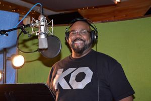 James Monroe Iglehart @ BroadwayWorld James Monroe Iglehart Photo
