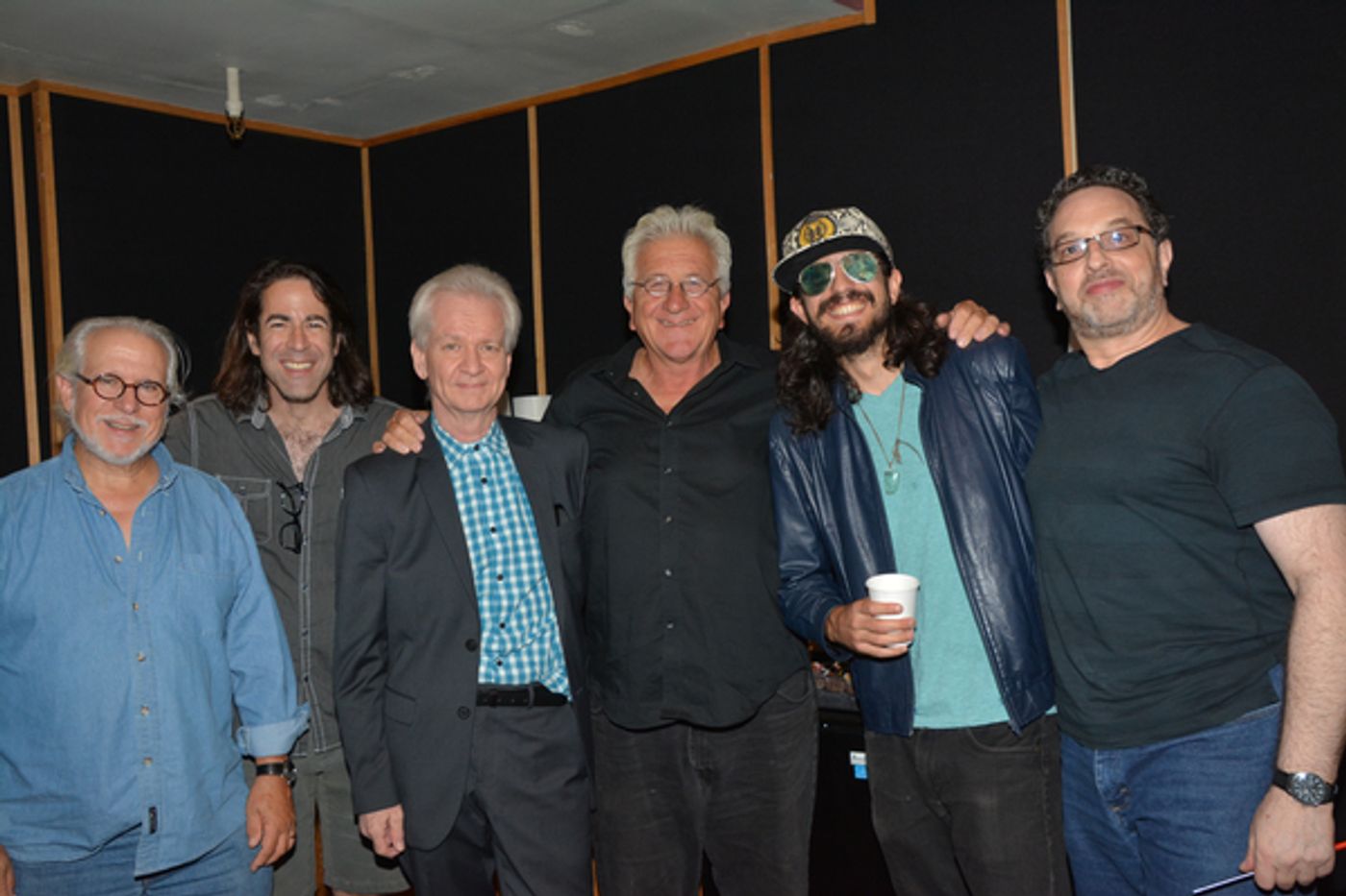 Exclusive Photo Coverage: CHICAGO Cast Slinks Into the Holiday Season with Carols For A Cure!  Image