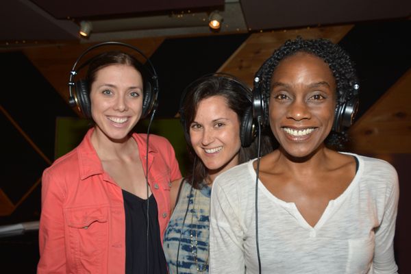 Jessica Ernest, Jennifer Dunne ad Nicole Bridgewater Photo