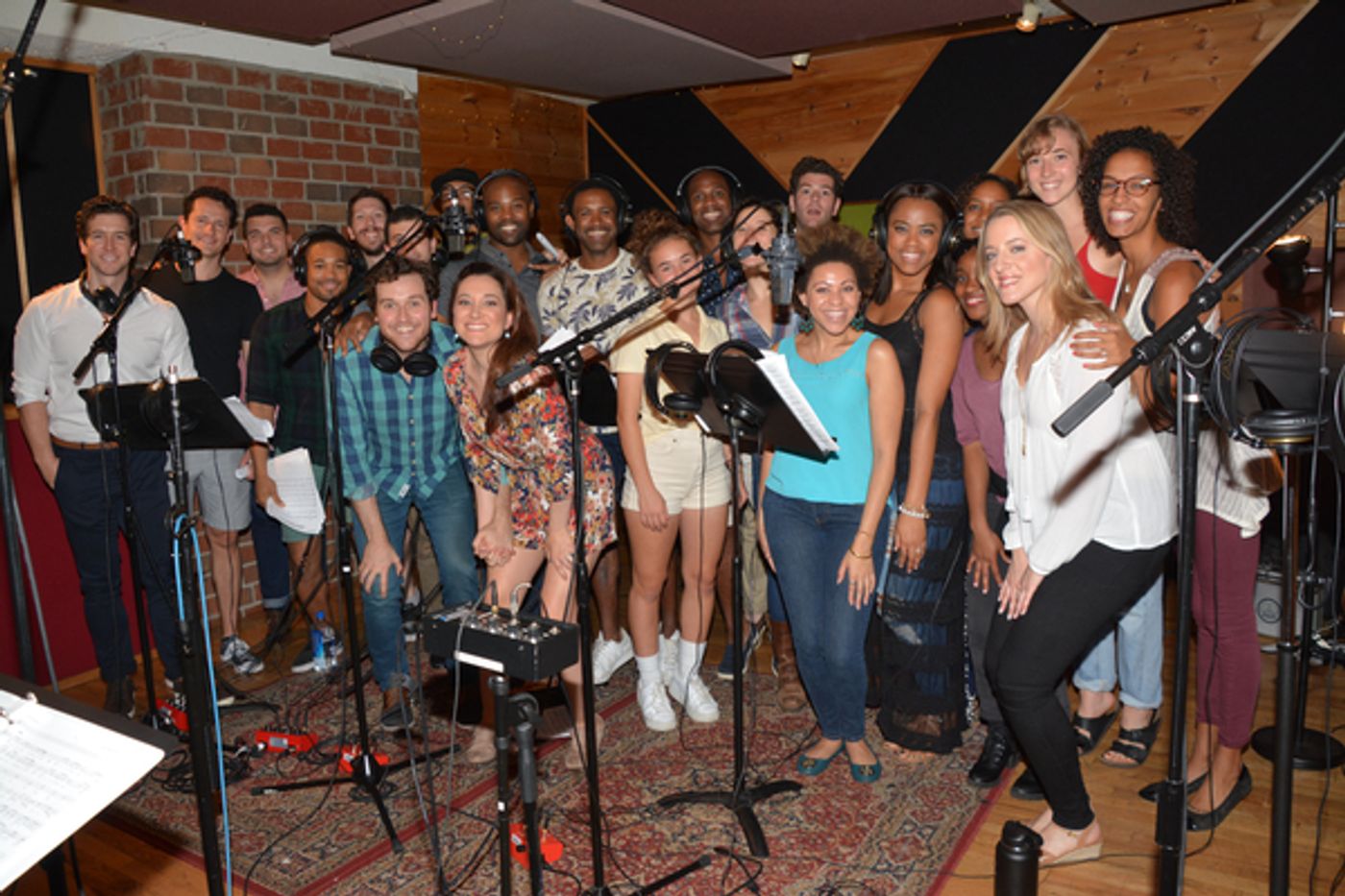Exclusive Photo Coverage: BEAUTIFUL Bundles Up for the Holidays with Carols For A Cure!  Image
