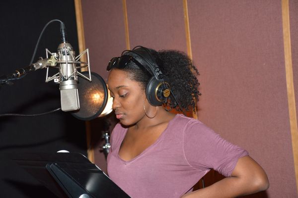Rosharra Francis Photo
