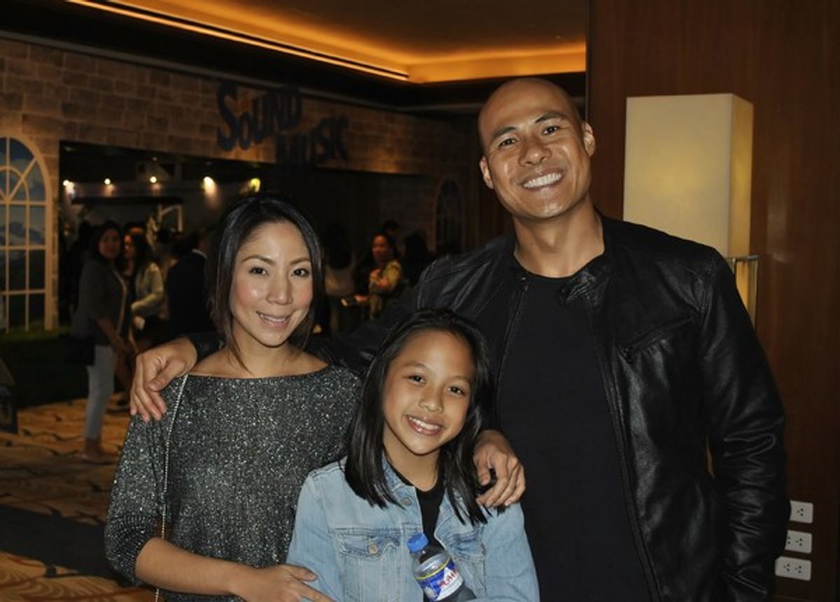 Rovilson Fernandez, Aya and Ali at 