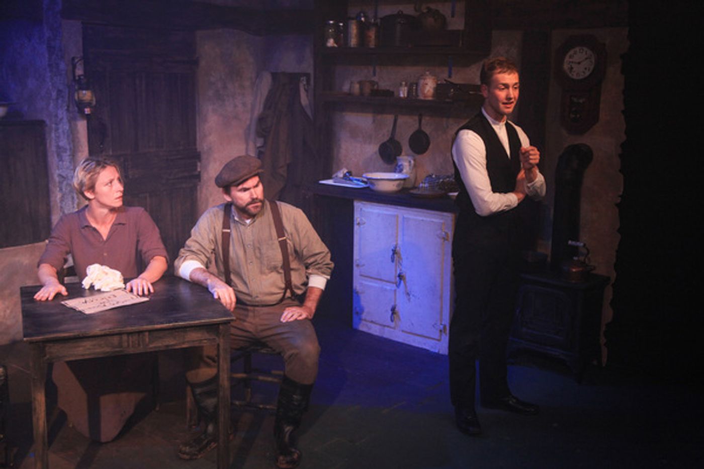 Photo Flash: Interrobang Theatre Project's FOXFINDER Gets Midwestern Premiere Photo Flash: Interrobang Theatre Project's FOXFINDER Gets Midwestern Premiere Image