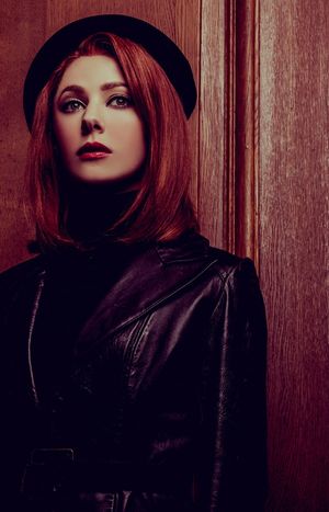 Catherine Steadman Photo