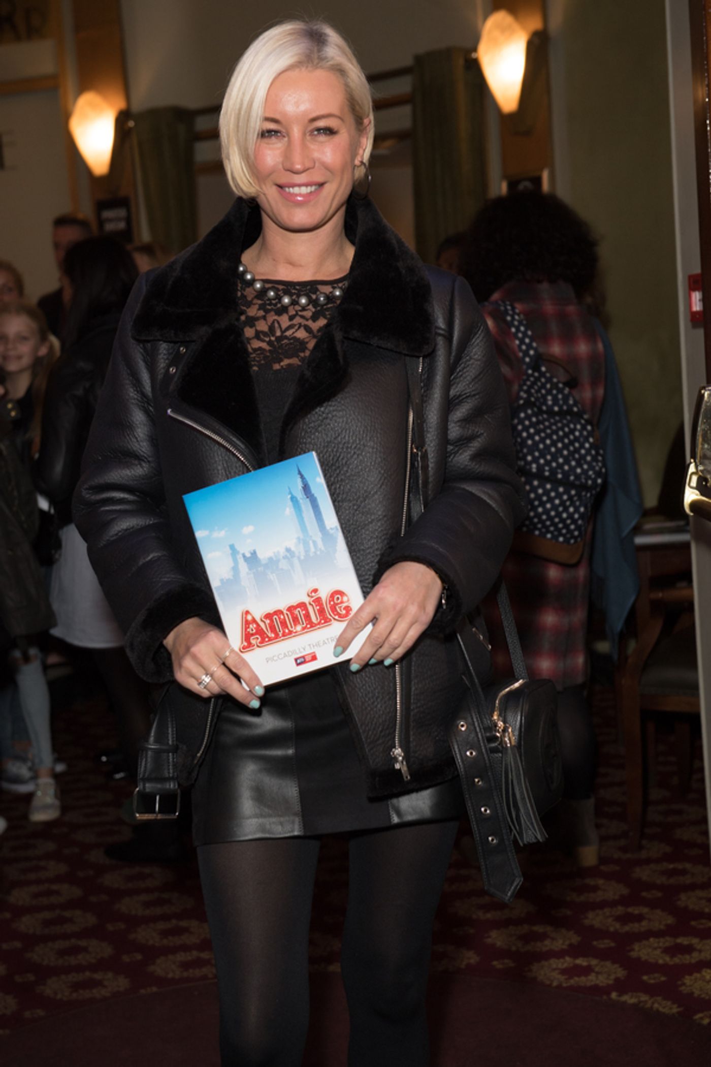 Photo Flash: Inside ANNIE Gala Night at the Piccadilly Theatre  Image