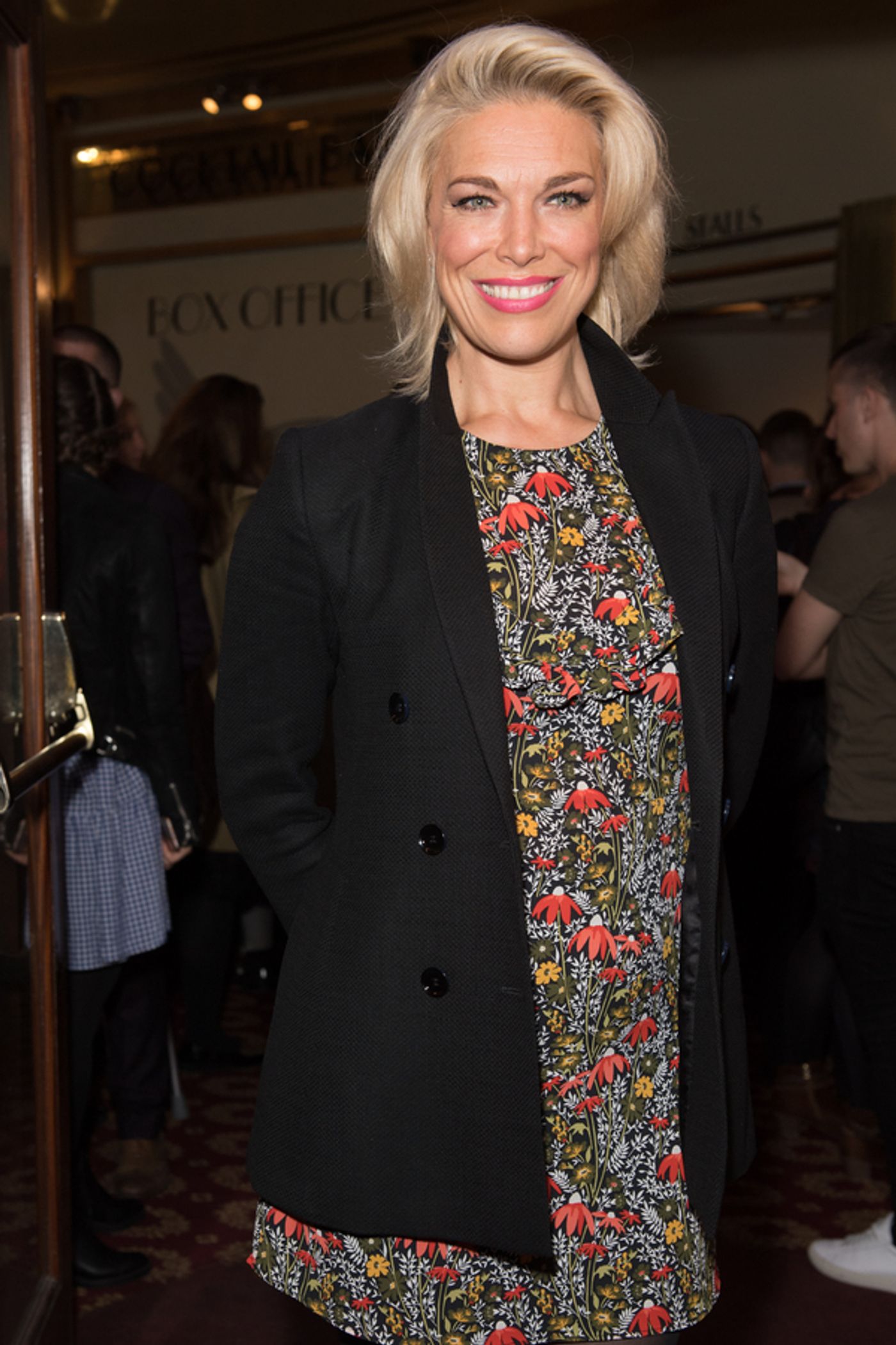 Photo Flash: Inside ANNIE Gala Night at the Piccadilly Theatre  Image