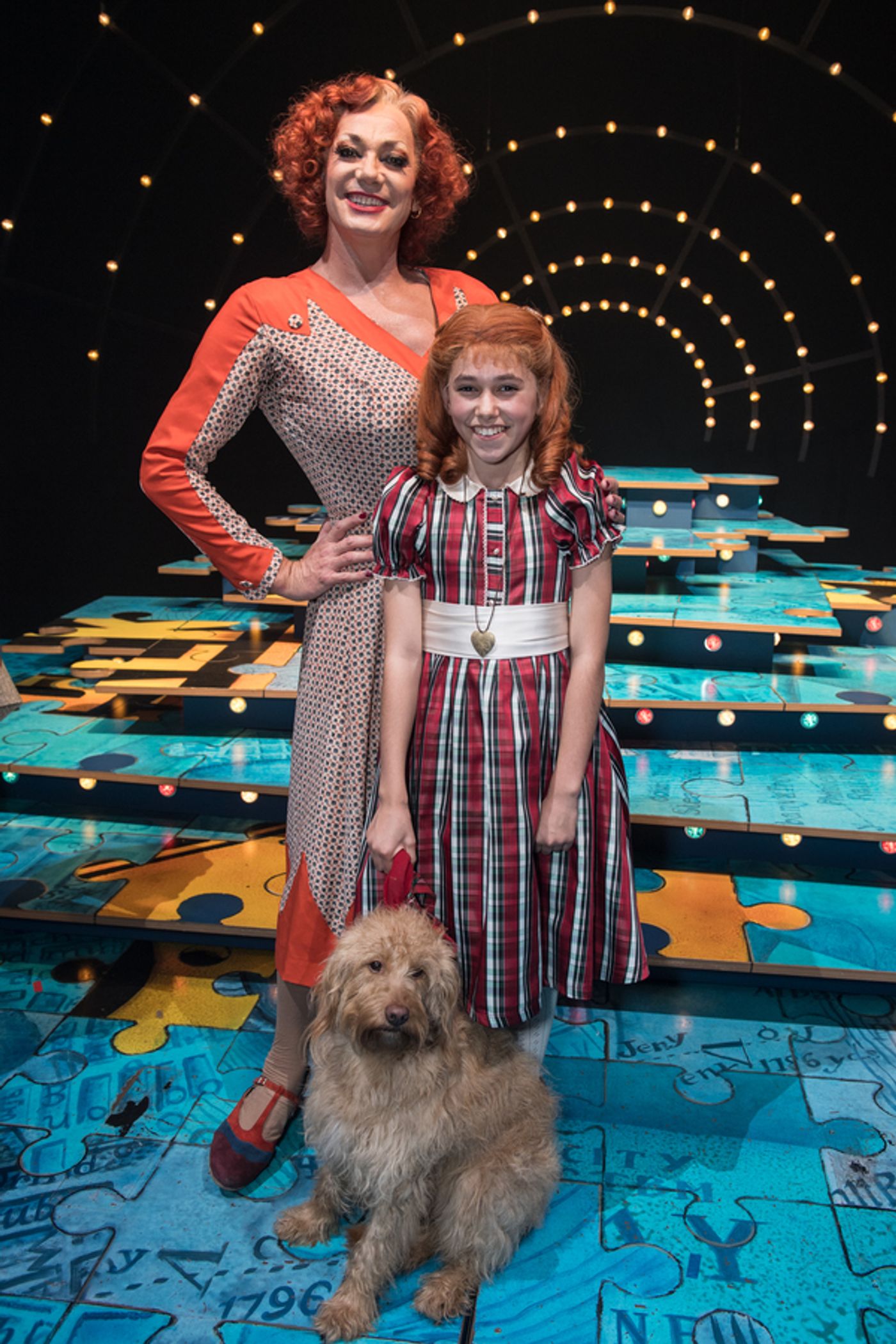 Photo Flash: Inside ANNIE Gala Night at the Piccadilly Theatre  Image