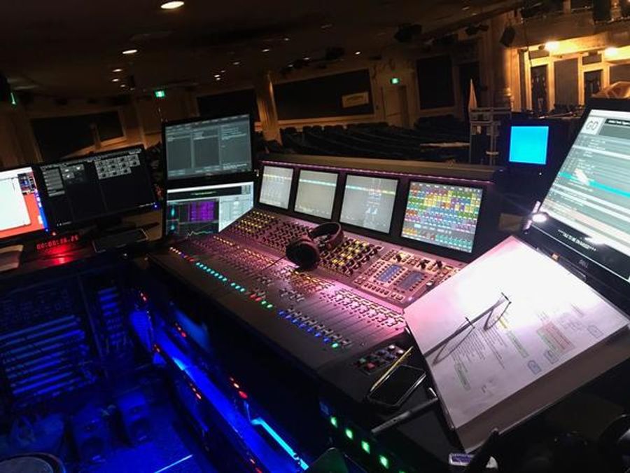 Photo Flash: BAT OUT OF HELL Loads into the Ed Mirvish Theatre Image