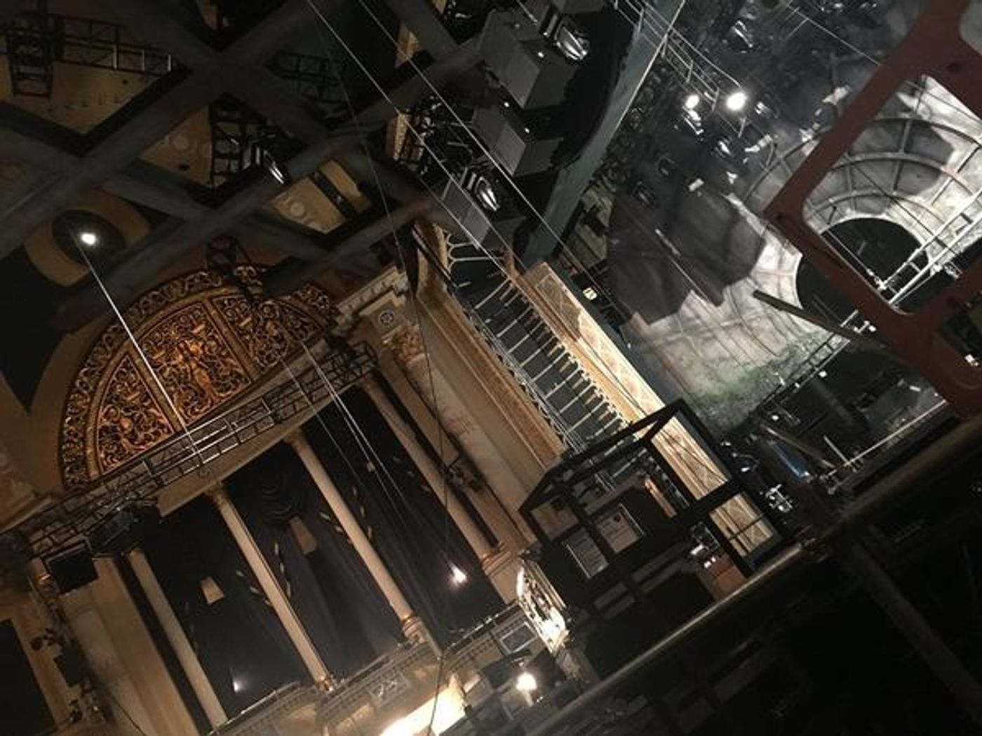 Photo Flash: BAT OUT OF HELL Loads into the Ed Mirvish Theatre Photo Flash: BAT OUT OF HELL Loads into the Ed Mirvish Theatre Image