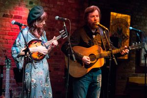 Maggie Hollinbeck, Scott Wakefield @ BroadwayWorld Maggie Hollinbeck, Scott Wakefield Photo