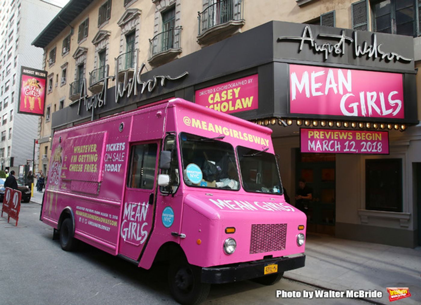 Photo Coverage: MEAN GIRLS Cast Gets In Line for Tina Fey's Cheese Fries!  Image