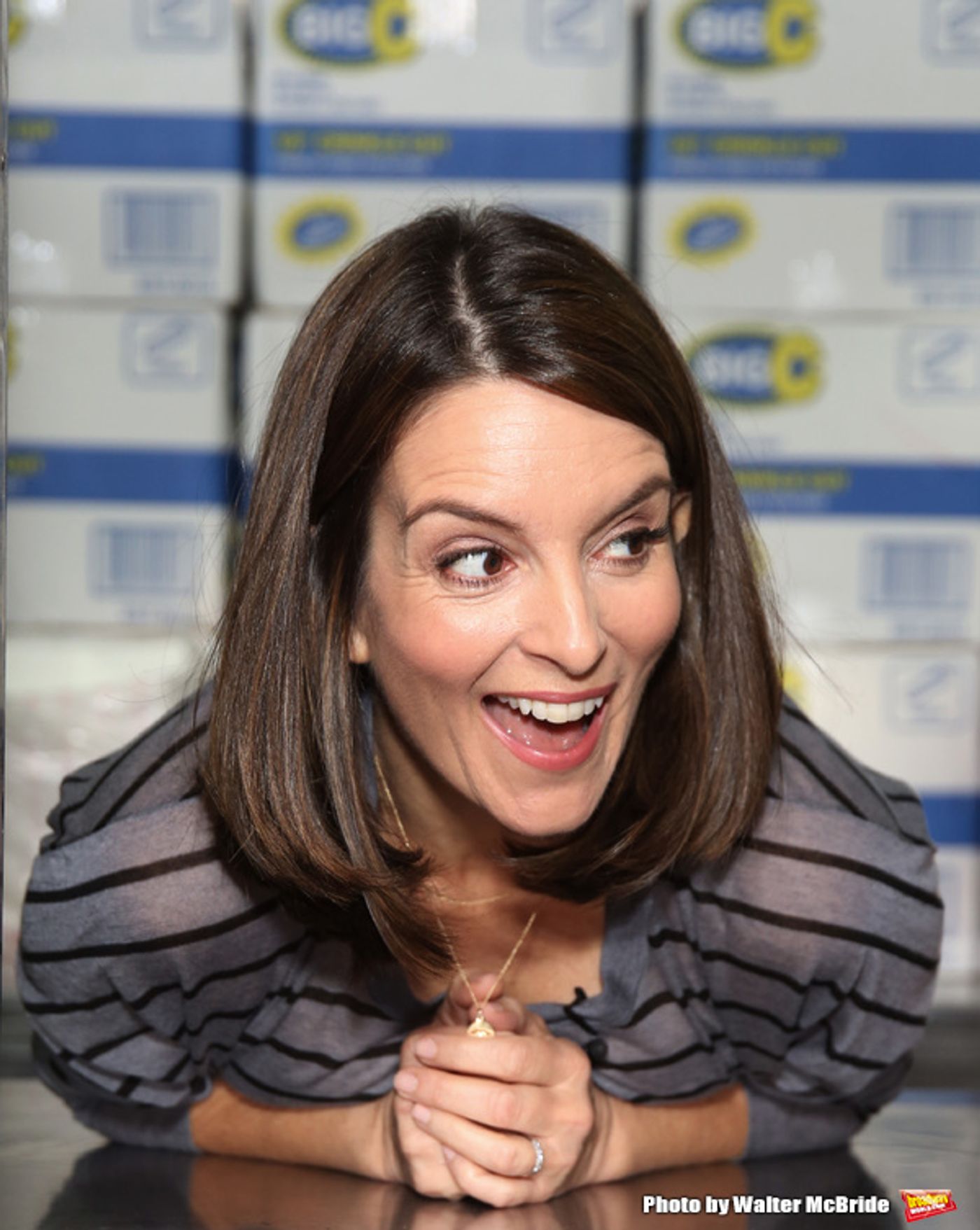 Photo Coverage: MEAN GIRLS Cast Gets In Line for Tina Fey's Cheese Fries!  Image