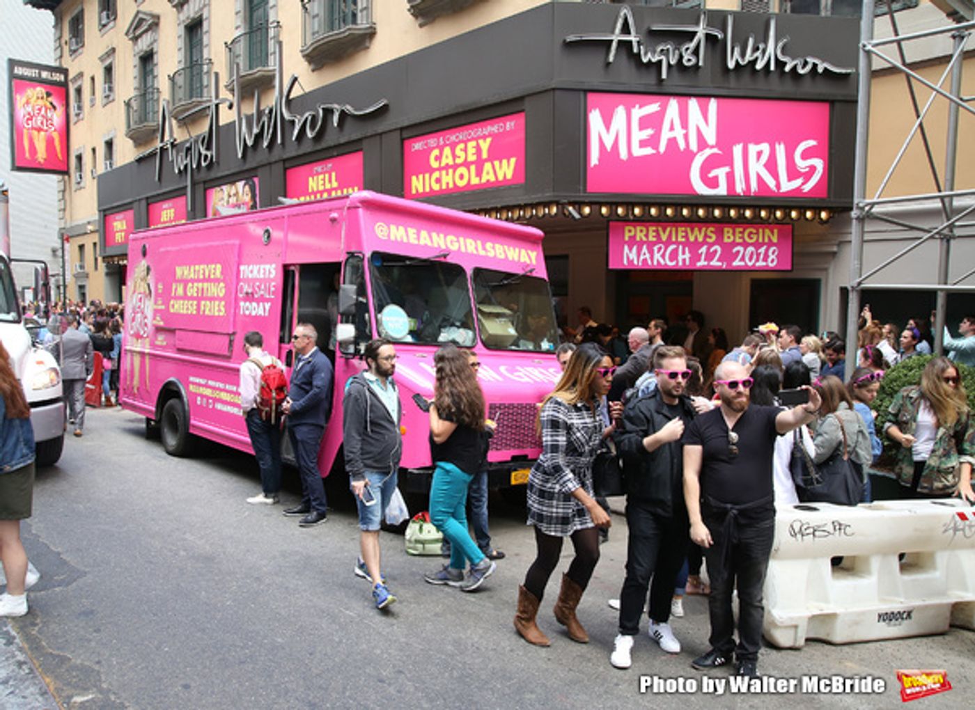 Photo Coverage: MEAN GIRLS Cast Gets In Line for Tina Fey's Cheese Fries!  Image