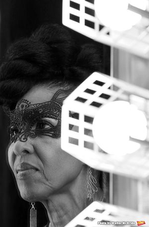 Nona Hendrix @ BroadwayWorld Nona Hendrix Photo