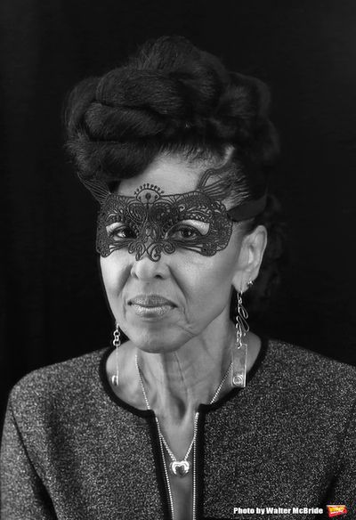 Nona Hendrix  Photo