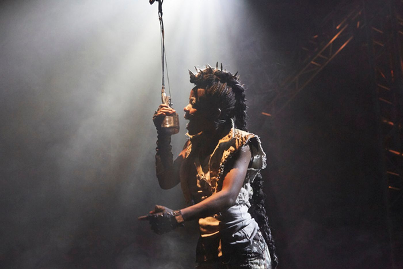 Photo Flash: First Look at Debbie Korley and Danny Saul in BEOWULF at Unicorn Theatre  Image