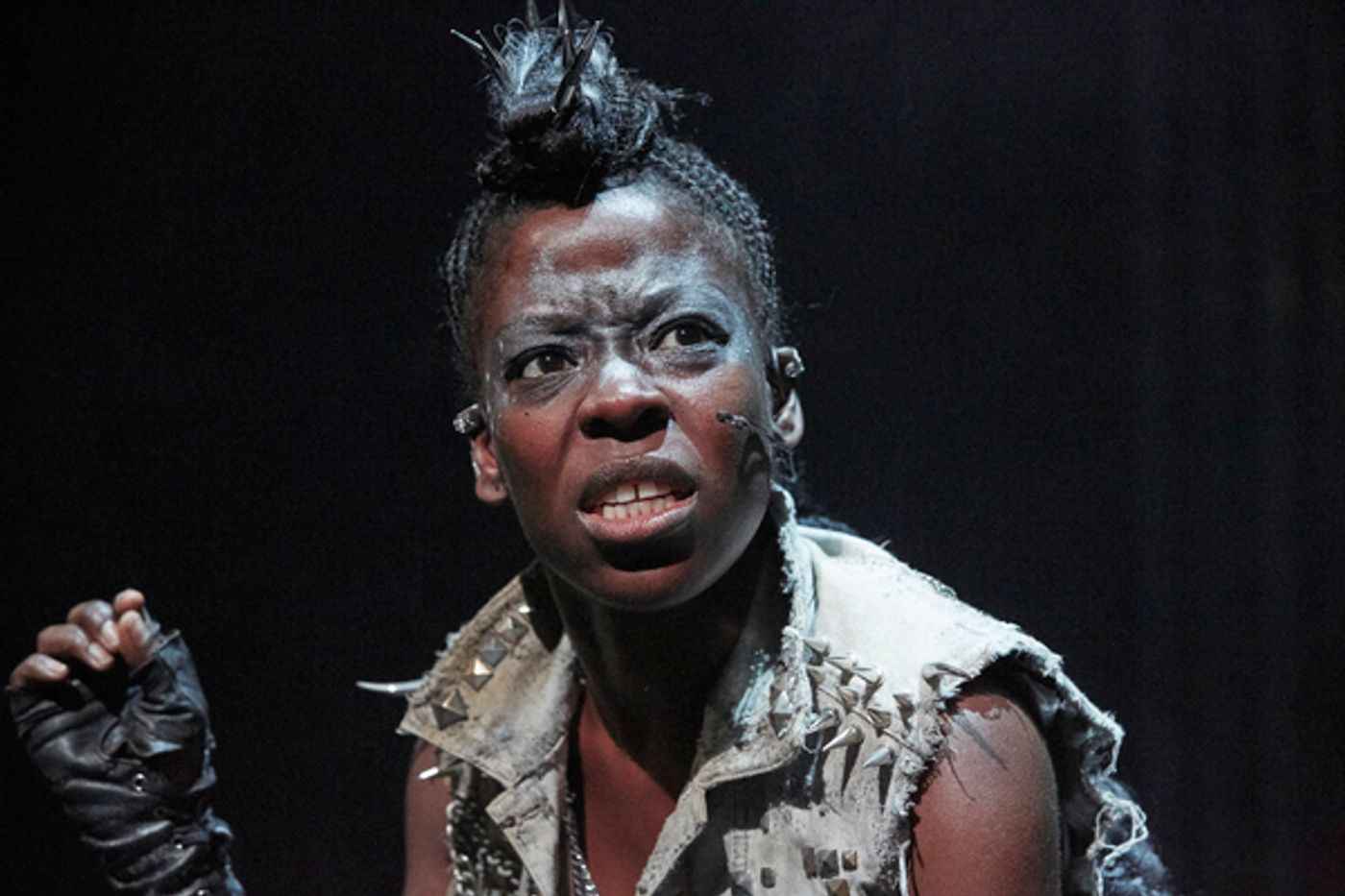 Photo Flash: First Look at Debbie Korley and Danny Saul in BEOWULF at Unicorn Theatre  Image