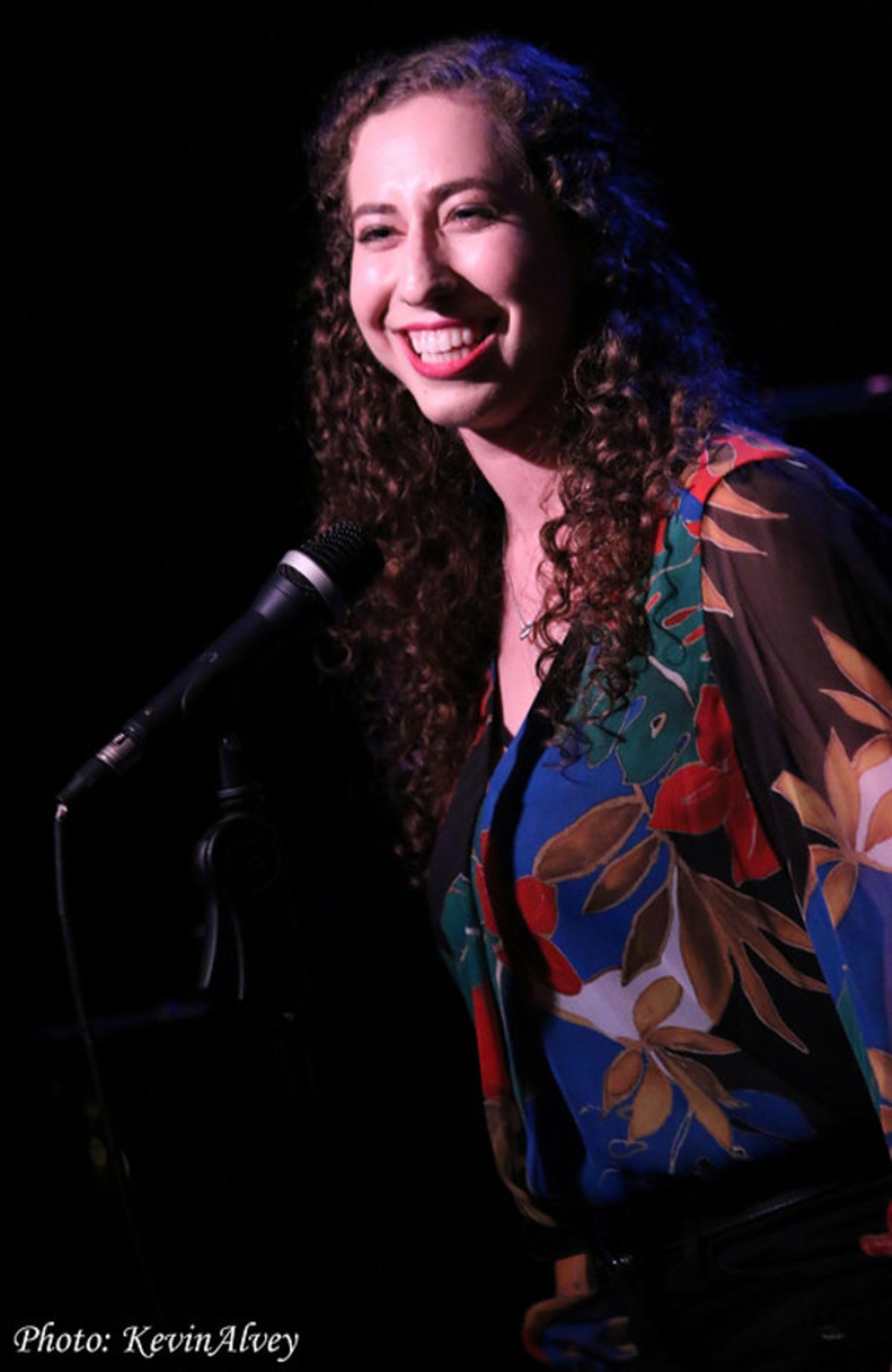 Photo Flash: Scott Alan Comes 'Home Again' at Birdland  Image