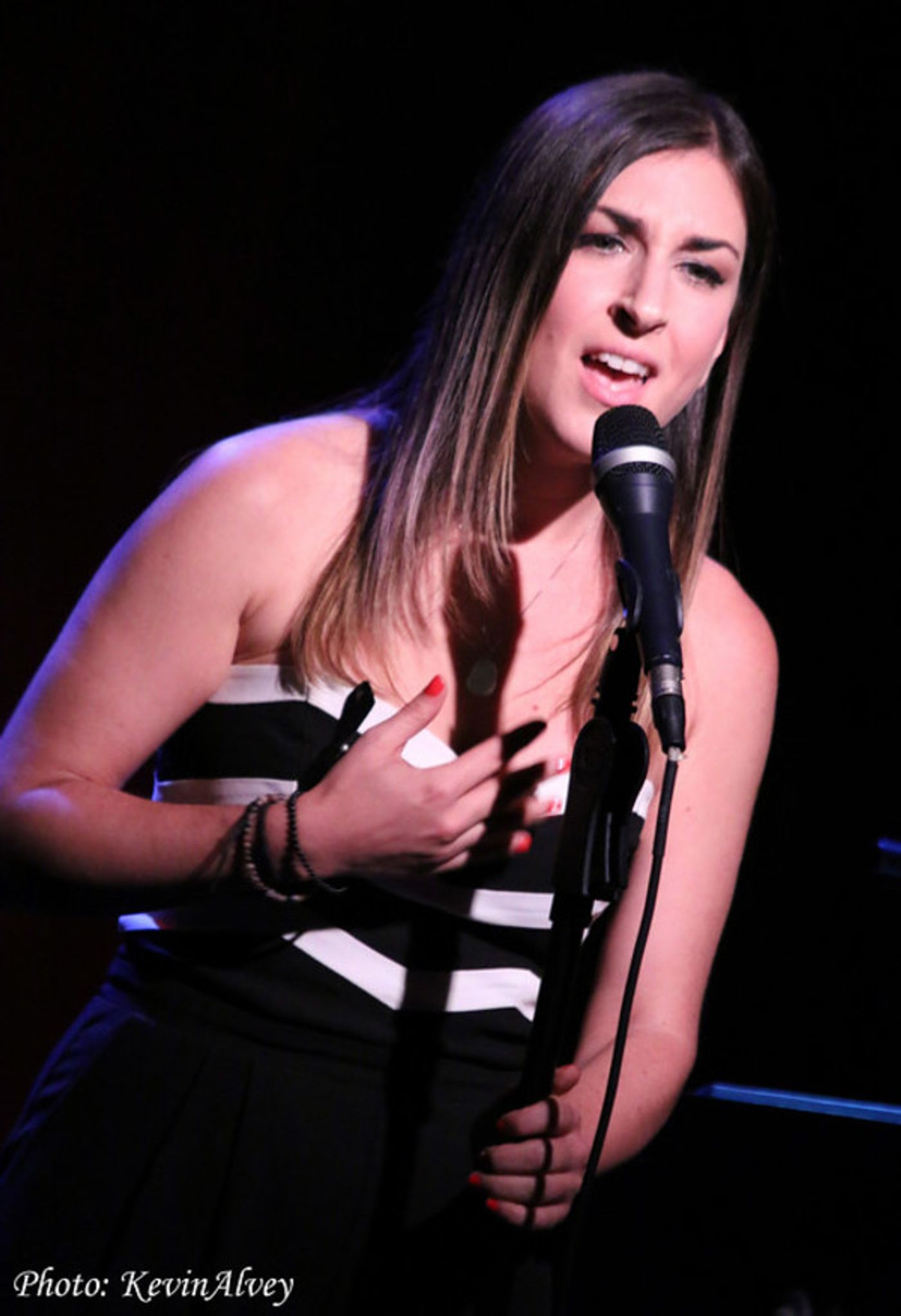 Photo Flash: Scott Alan Comes 'Home Again' at Birdland  Image