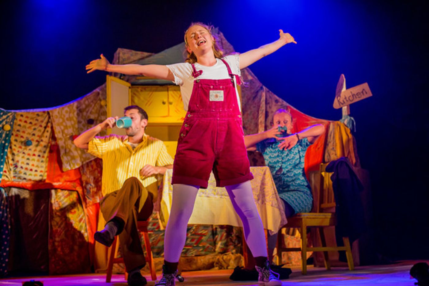 Photo Flash: Sneak Peek - Pins & Needles' THE BEAR to Growl at Waterside Arts Centre  Image